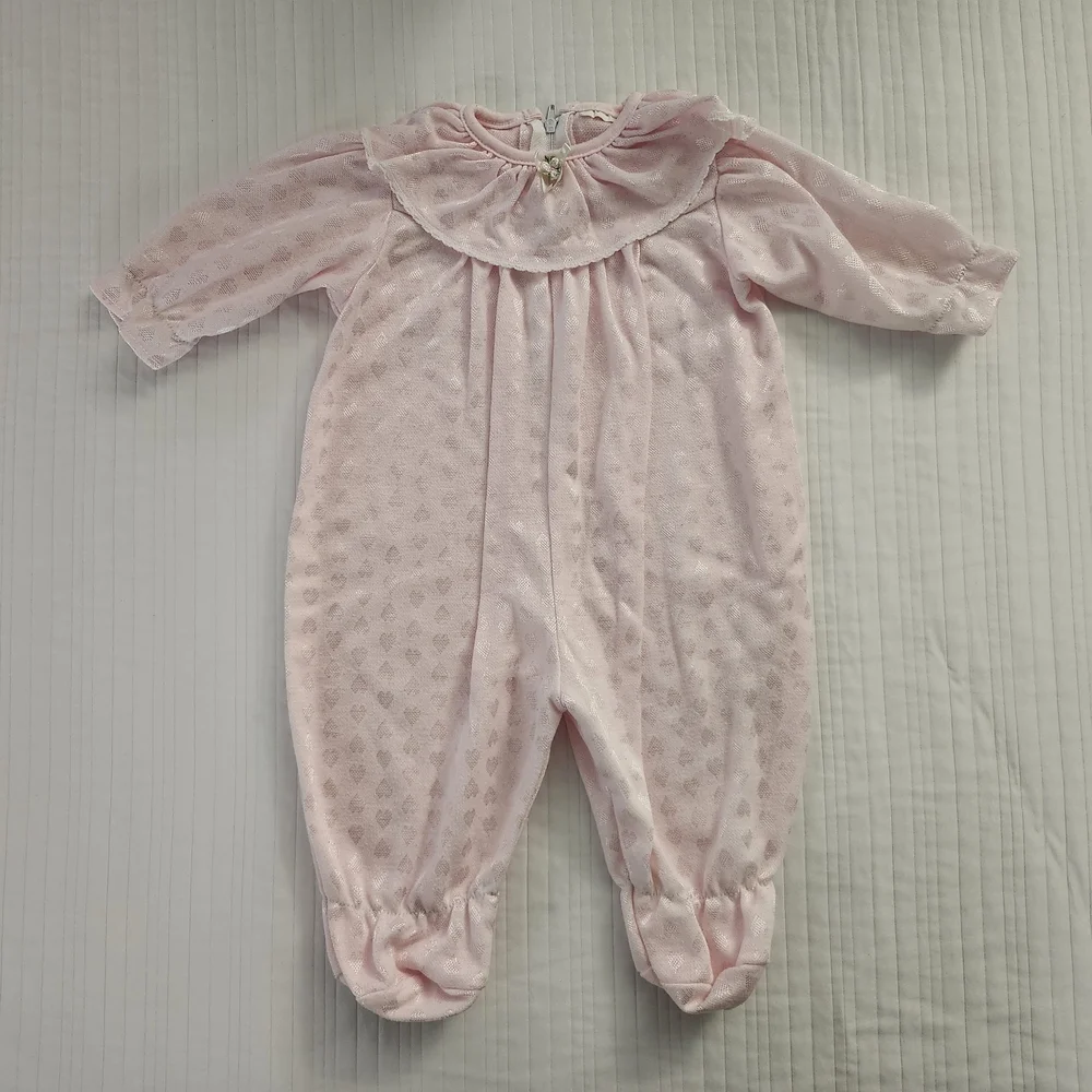 Soft Pink Baby Girls Heart One Piece Pj Sleeper Outfit 3-6months